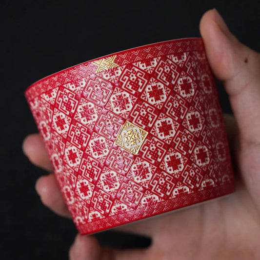 "Yijin" Handcrafted Underglaze Carved Floral Mug with Handle – 220ml