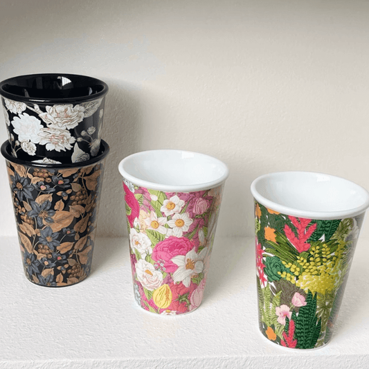 Handcrafted Embossed Coffee Cup with High-Temperature Underglaze (400ml)